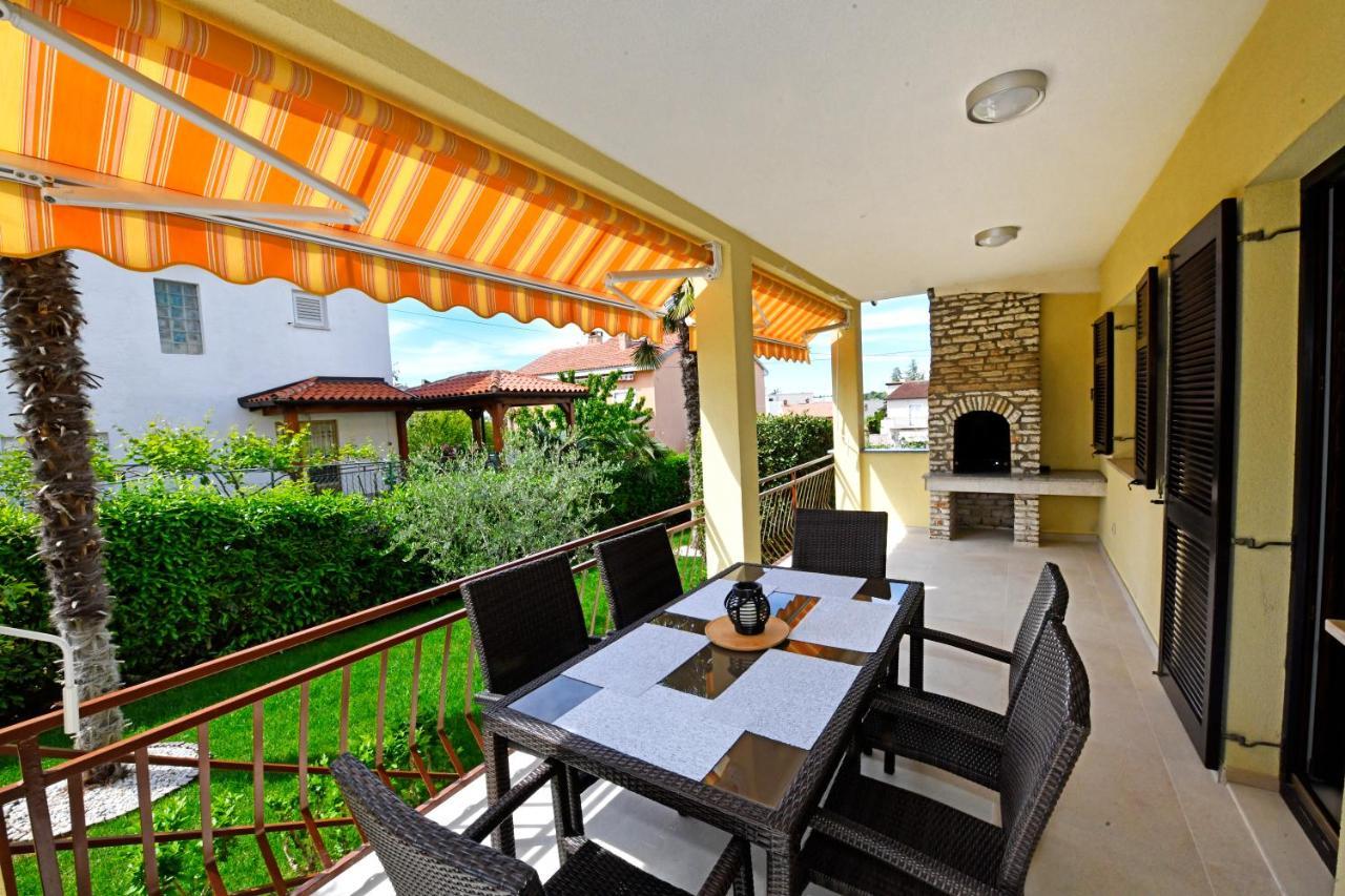 Apartments Jasmina Porec Bagian luar foto