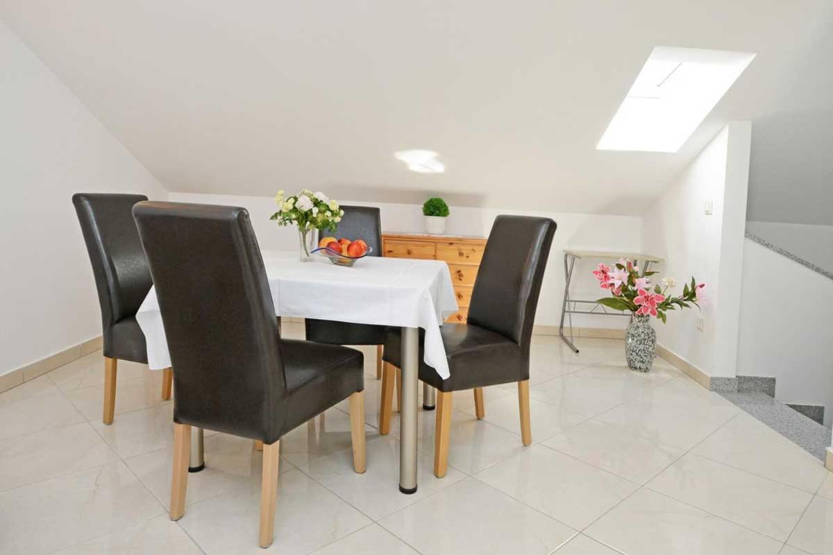 Apartments Jasmina Porec Ruang foto