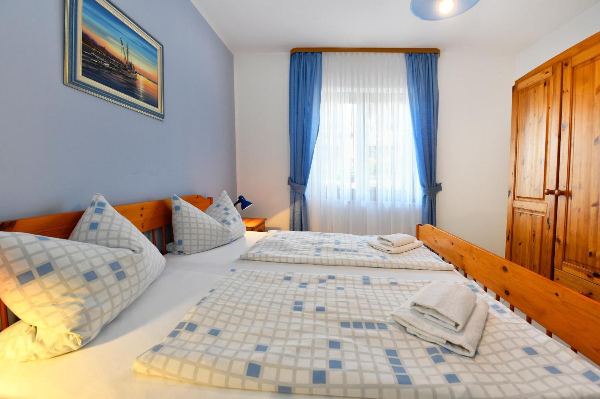 Apartments Jasmina Porec Bagian luar foto