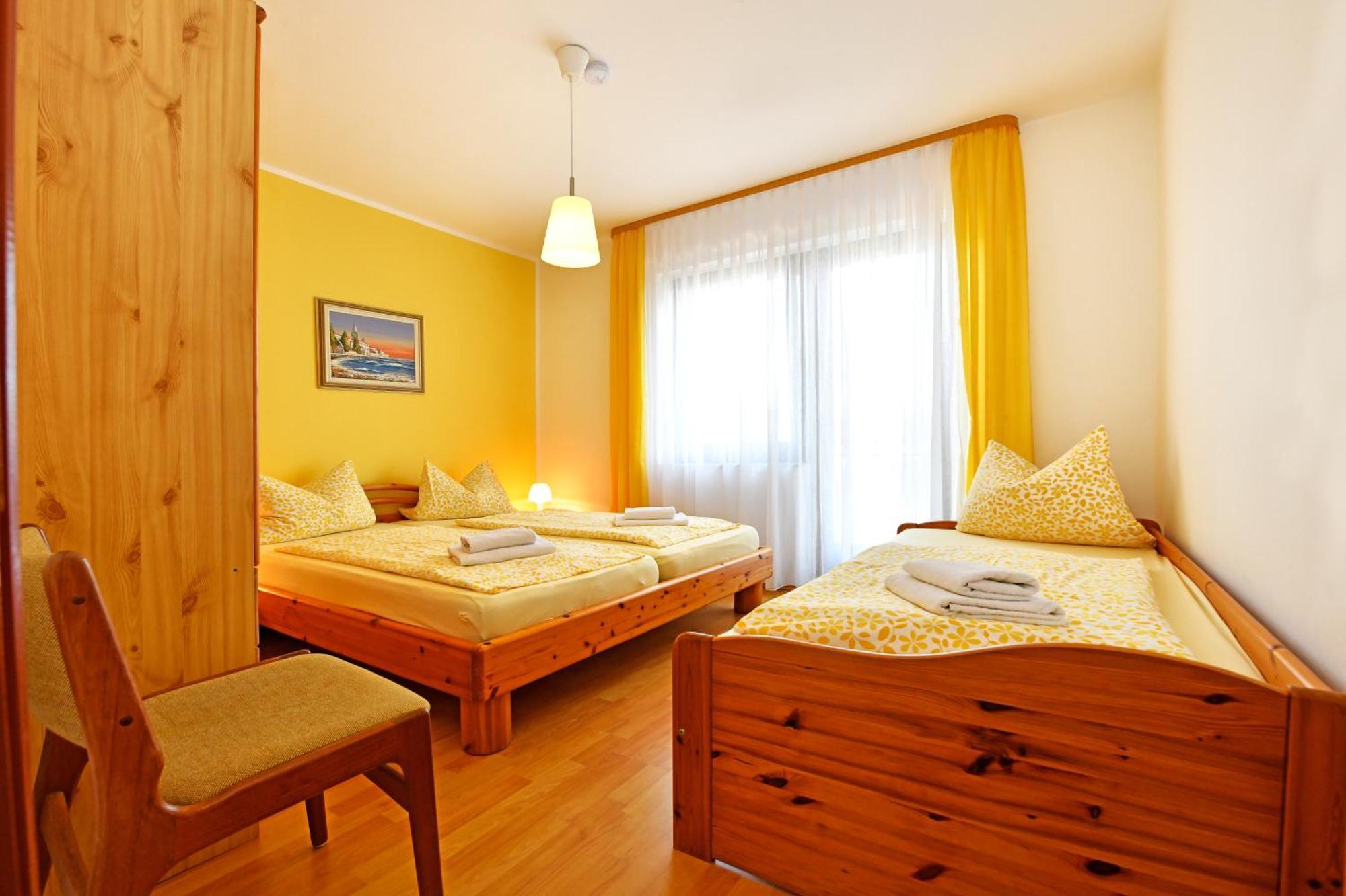 Apartments Jasmina Porec Bagian luar foto